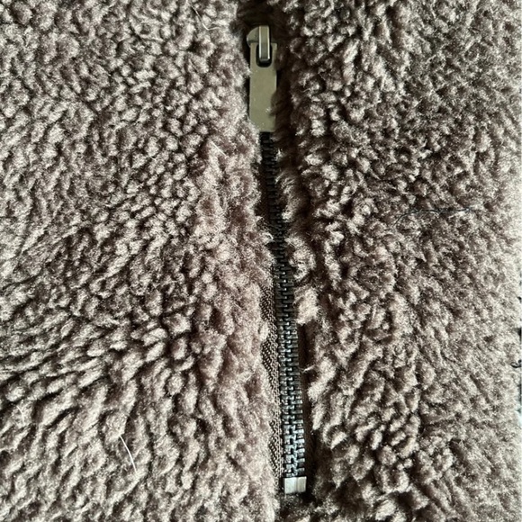 Universal Thread Sherpa Bomber Jacket - Picture 5 of 8